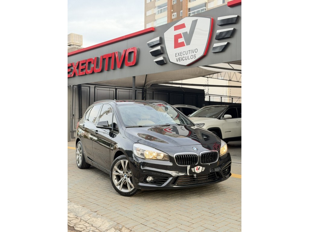BMW 225i 2