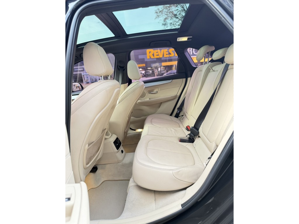 BMW 225i 15