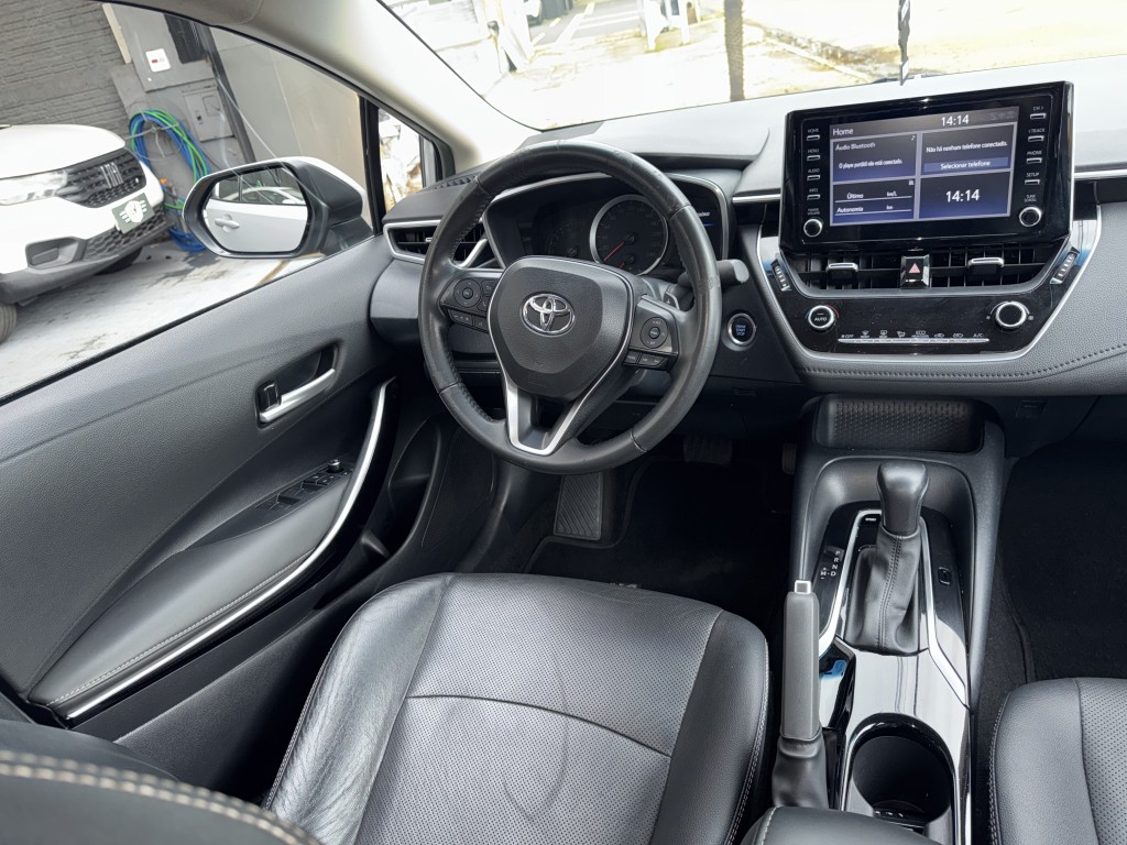 Toyota Corolla 13