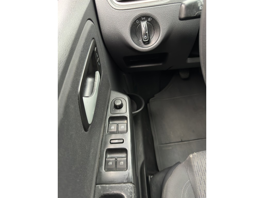 Volkswagen Fox 12