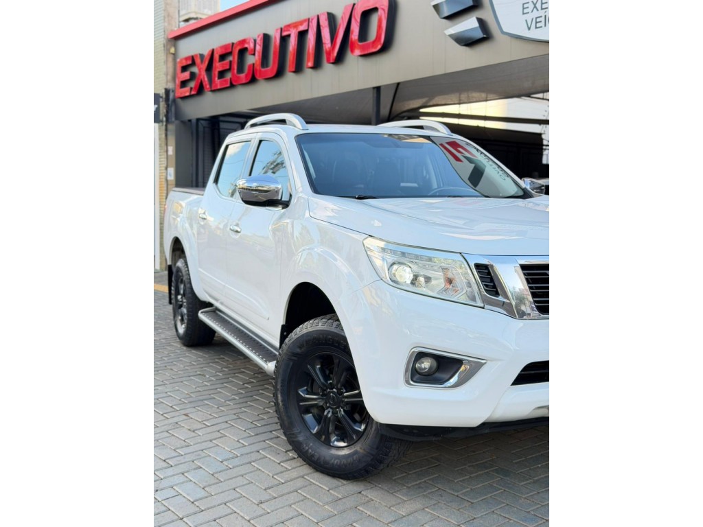 Nissan Frontier 2