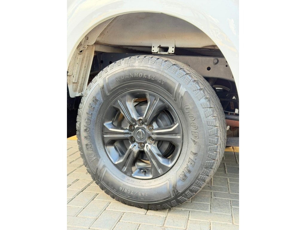 Nissan Frontier 15