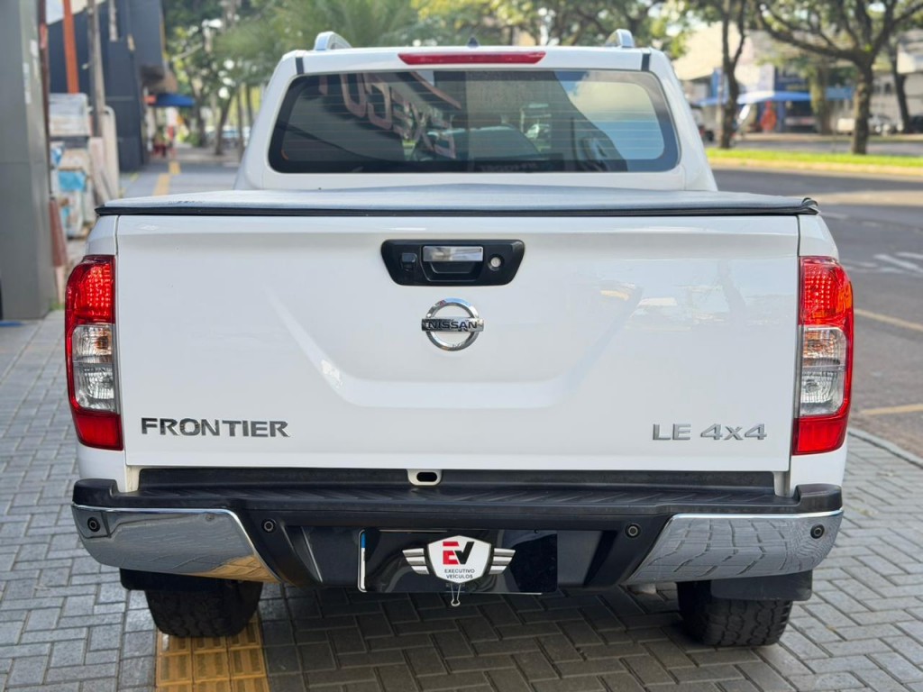 Nissan Frontier 6