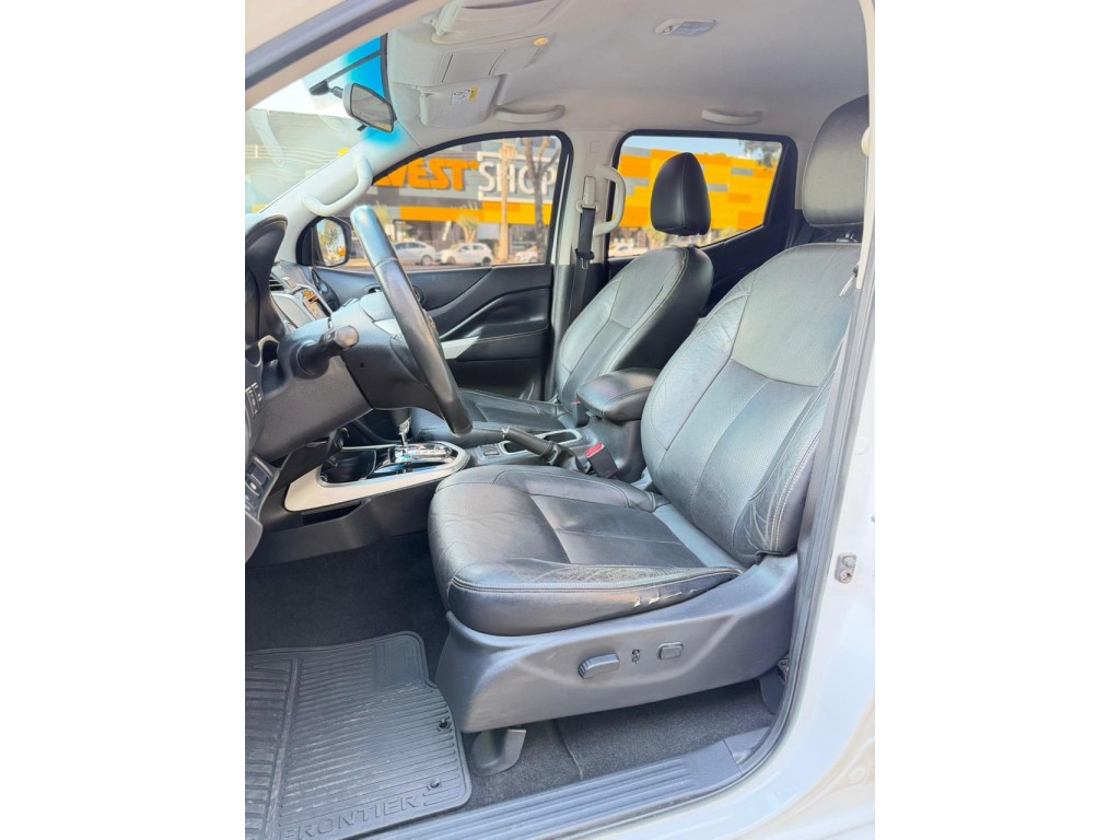 Nissan Frontier 10