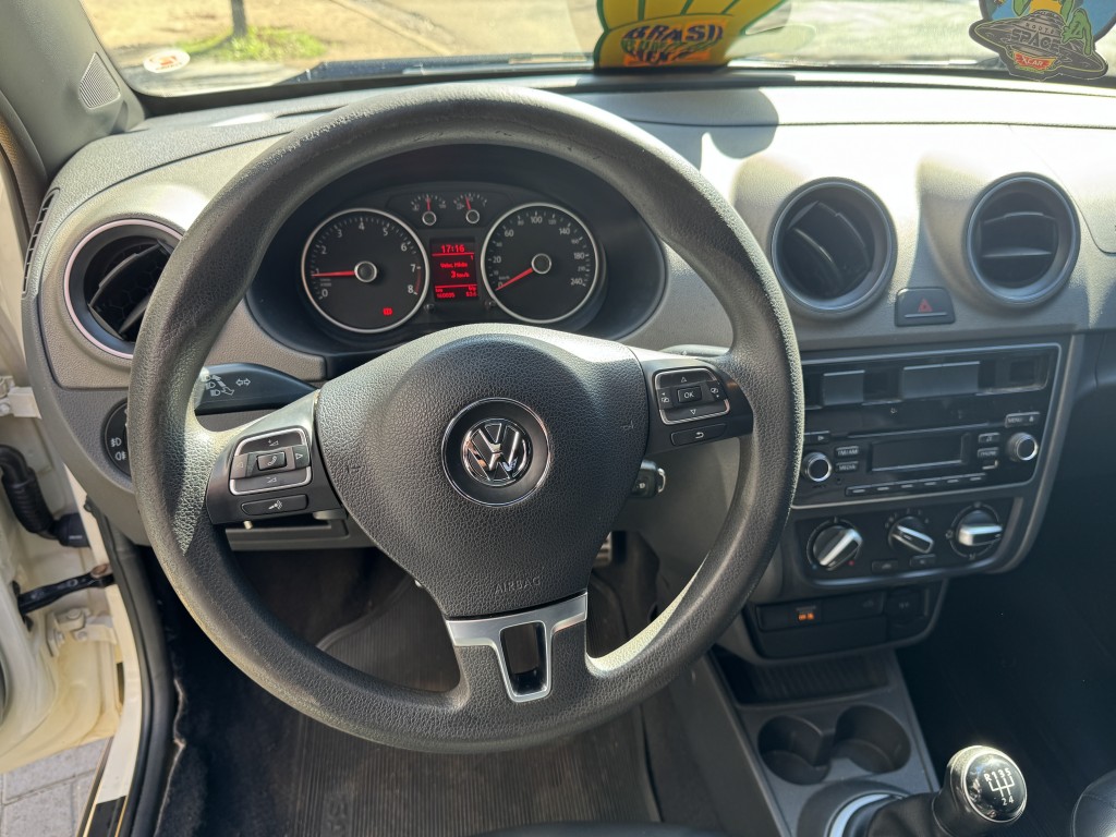 Volkswagen Saveiro 16
