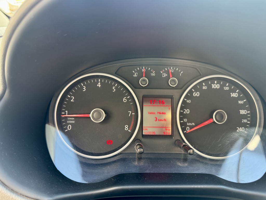 Volkswagen Saveiro 17