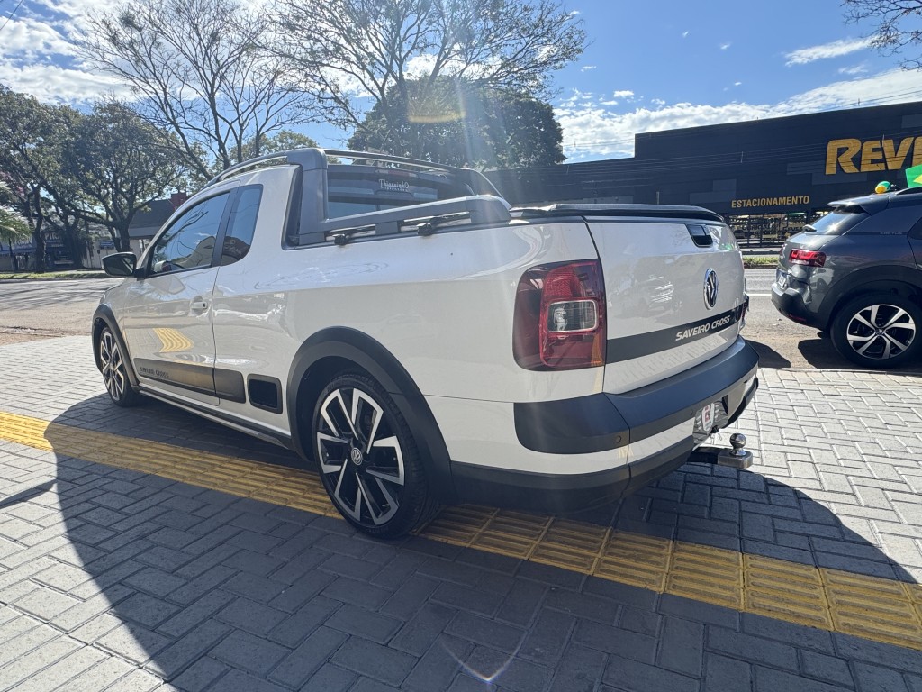 Volkswagen Saveiro 6