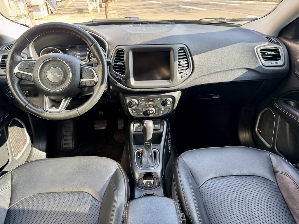 Jeep COMPASS 11