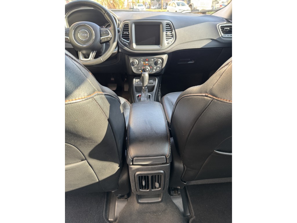 Jeep COMPASS 15