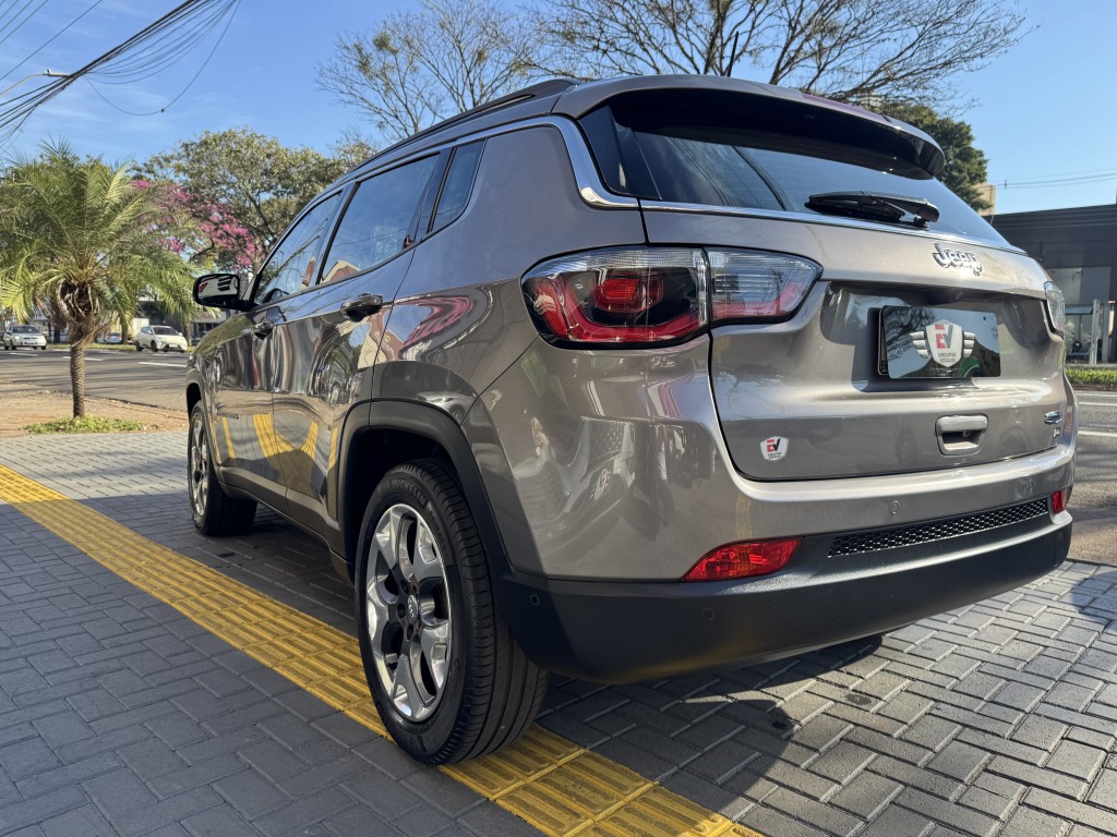 Jeep COMPASS 5
