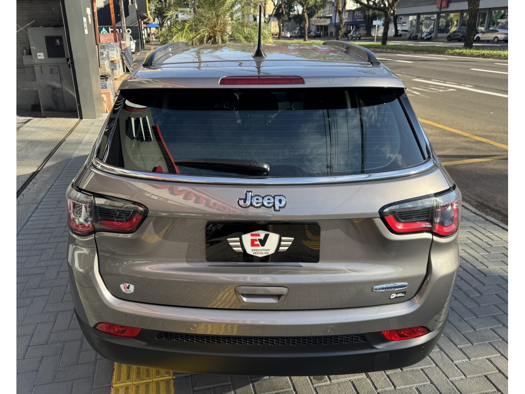 Jeep COMPASS 6