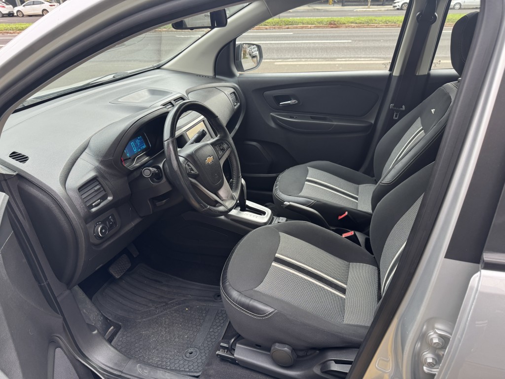 Chevrolet SPIN 13