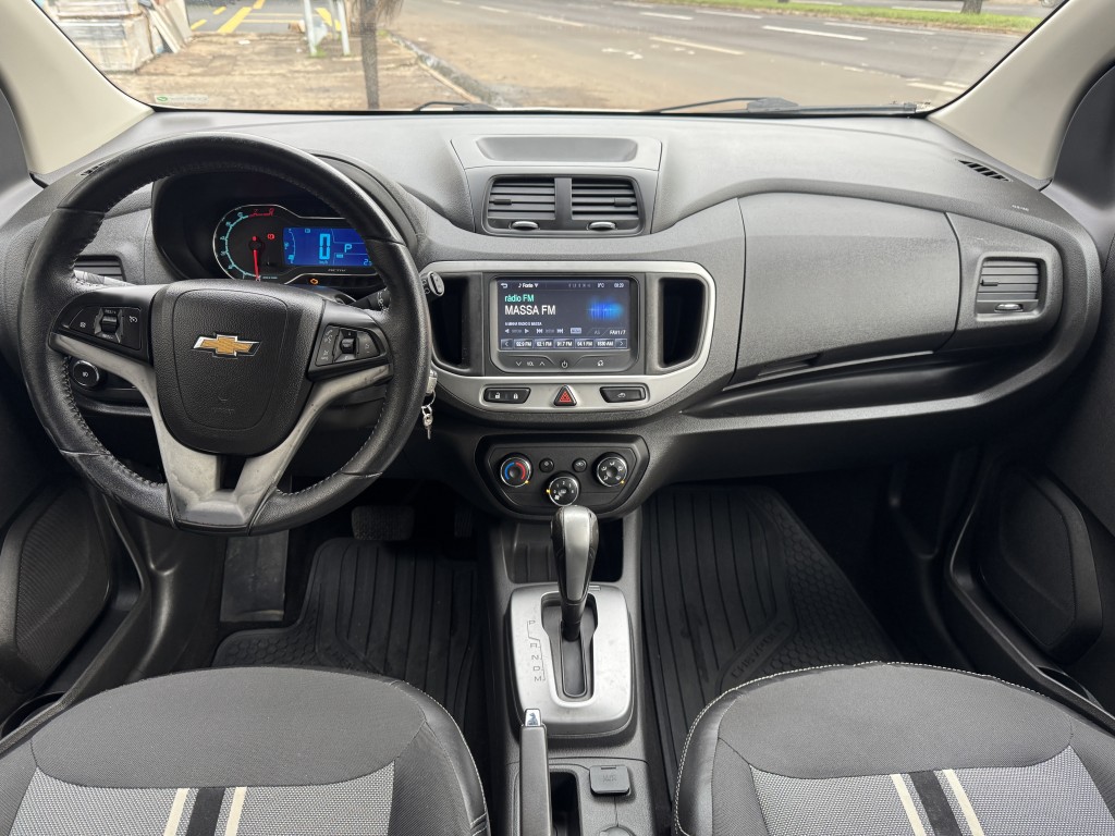 Chevrolet SPIN 14