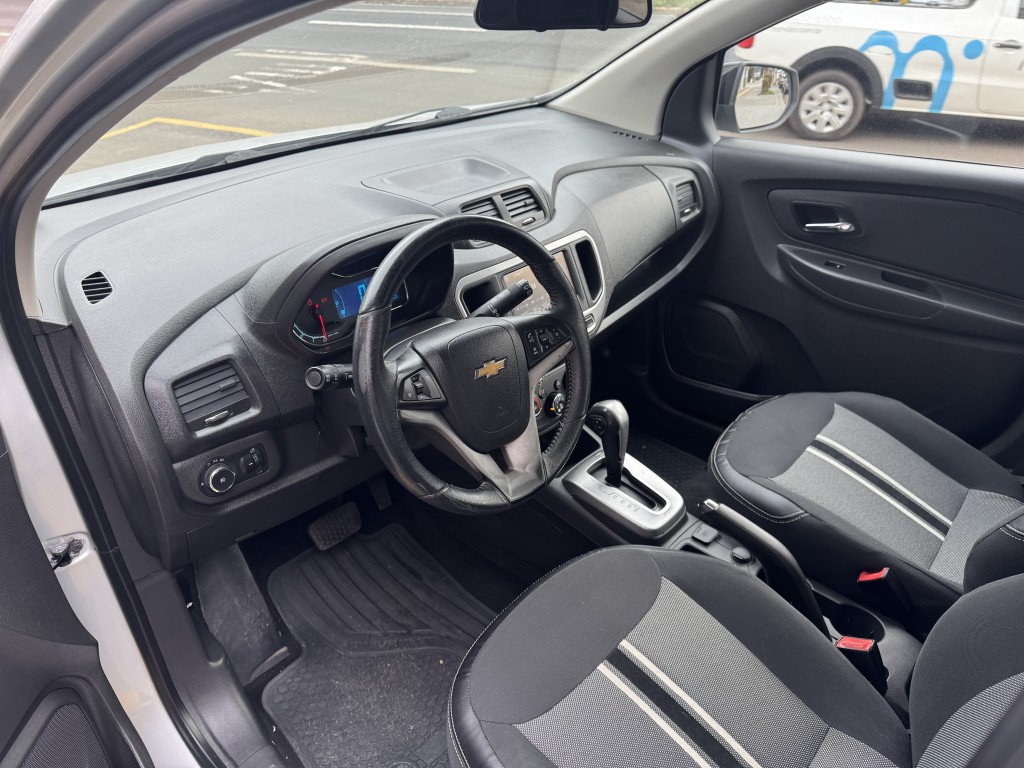 Chevrolet SPIN 15