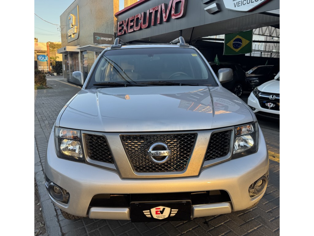 Nissan Frontier 3