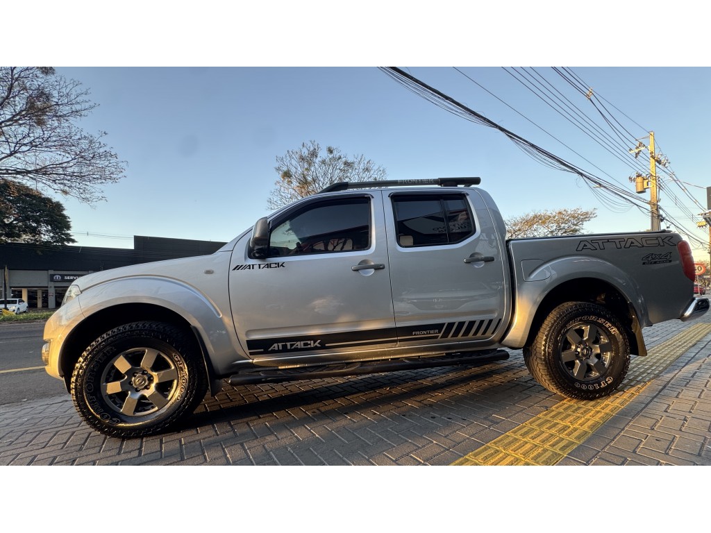 Nissan Frontier 5