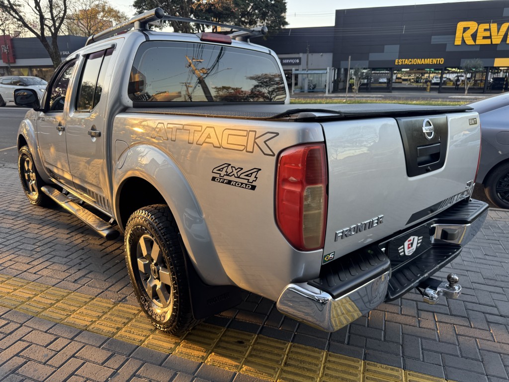 Nissan Frontier 6