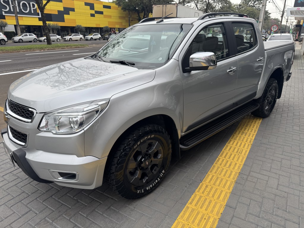 Chevrolet S10 4
