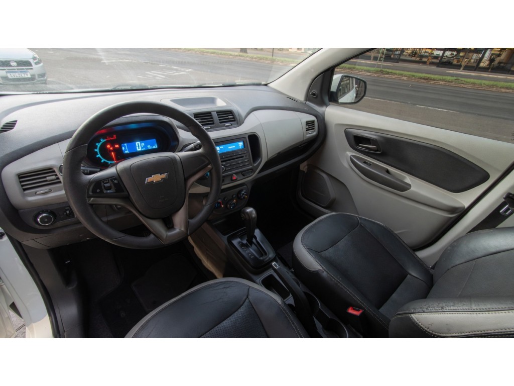 Chevrolet SPIN 11
