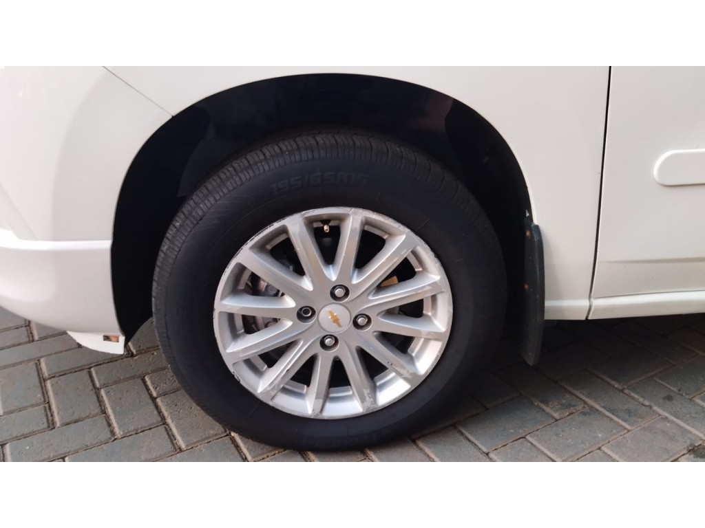 Chevrolet SPIN 19