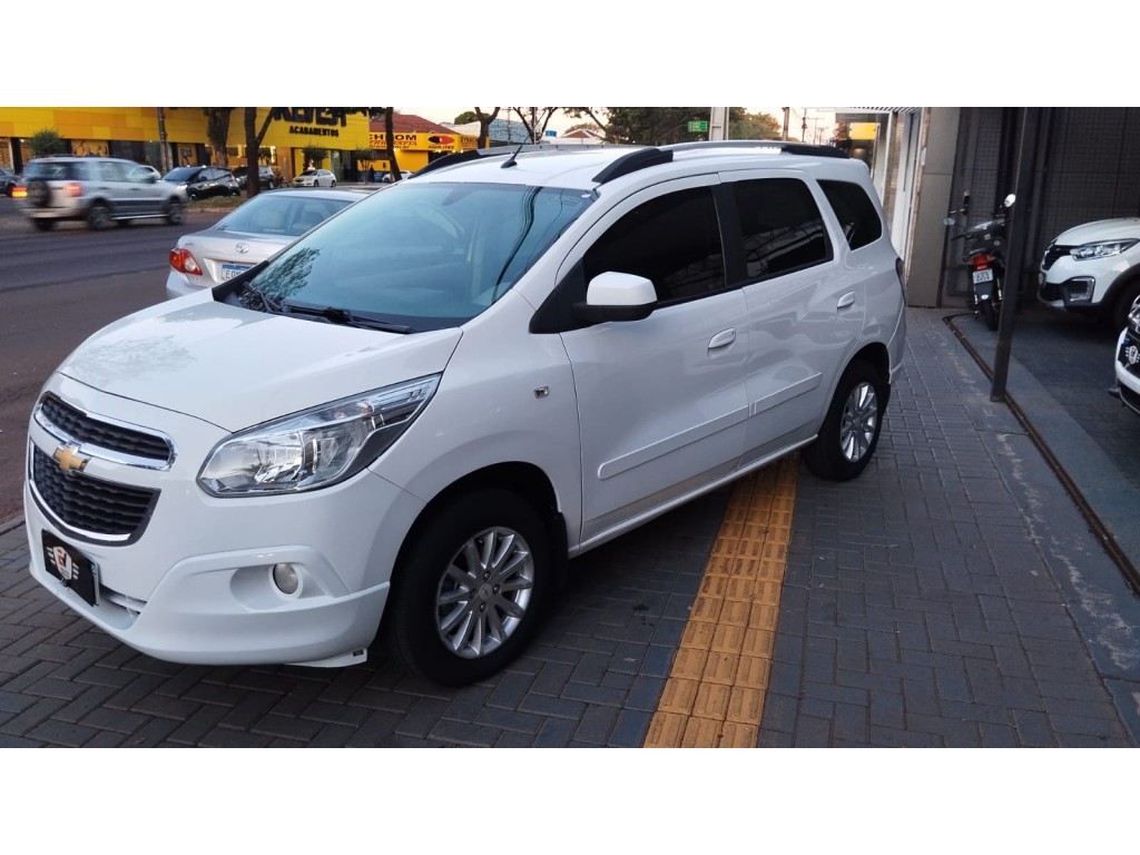 Chevrolet SPIN 4