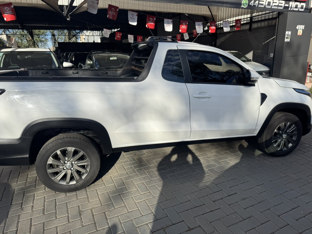 Fiat Strada 9