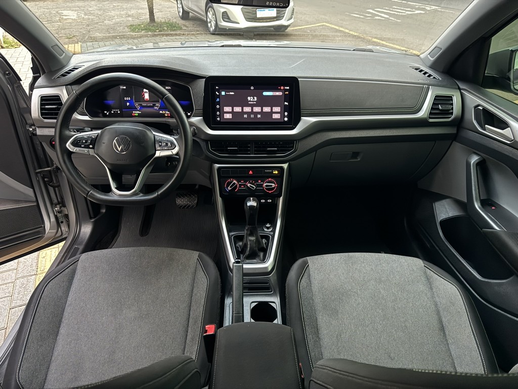 Volkswagen T-Cross 11