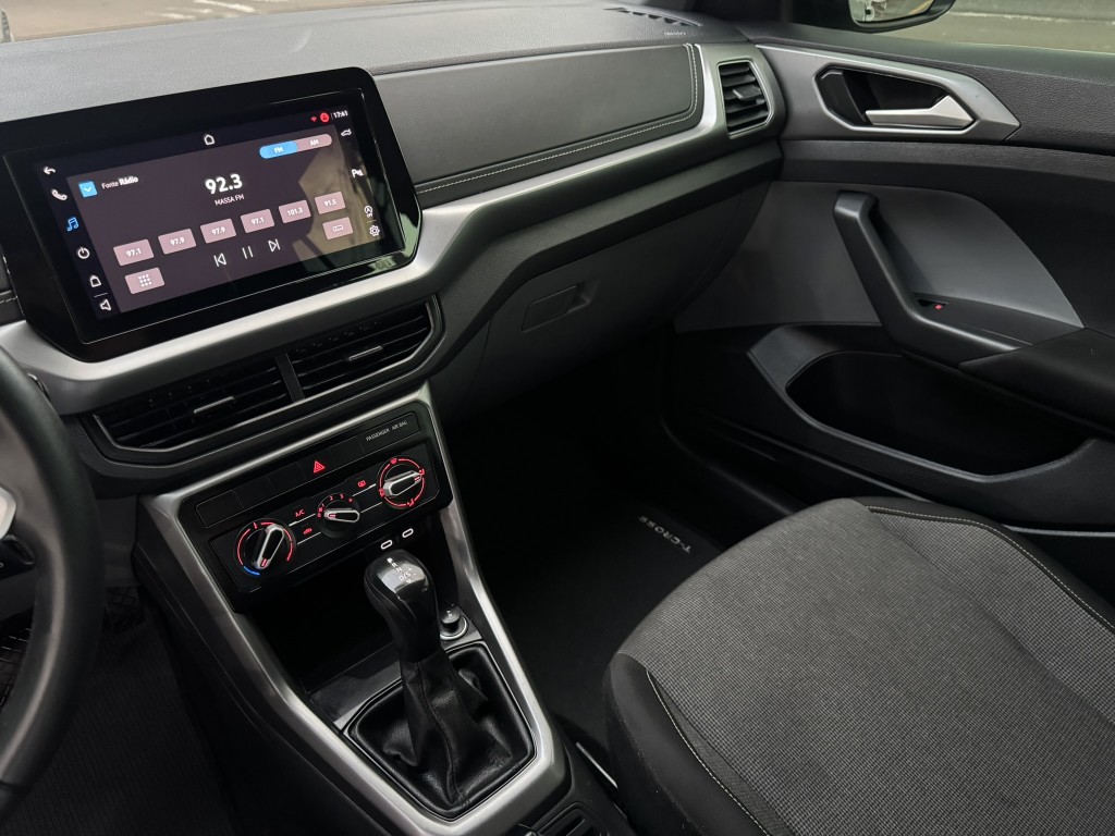 Volkswagen T-Cross 19