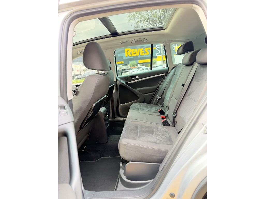 Volkswagen TIGUAN 17