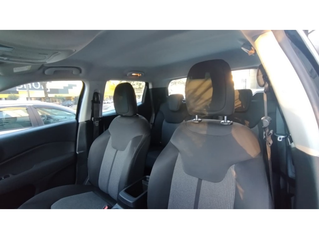 Fiat Toro 14