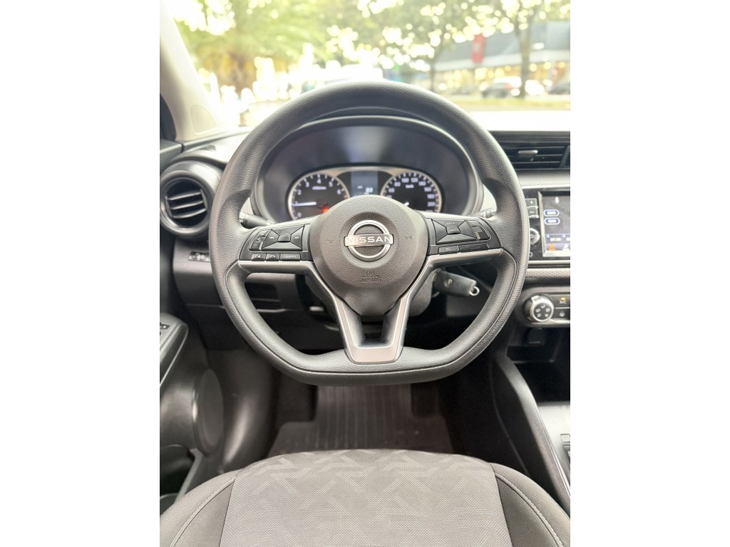 Nissan KICKS 11