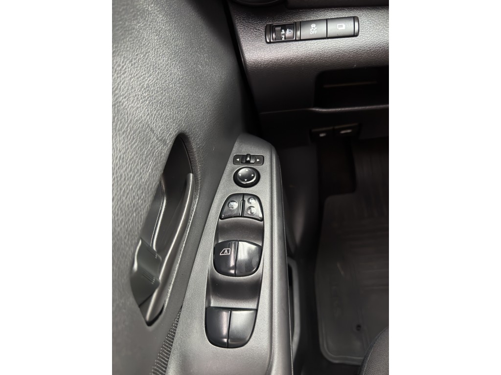 Nissan KICKS 19
