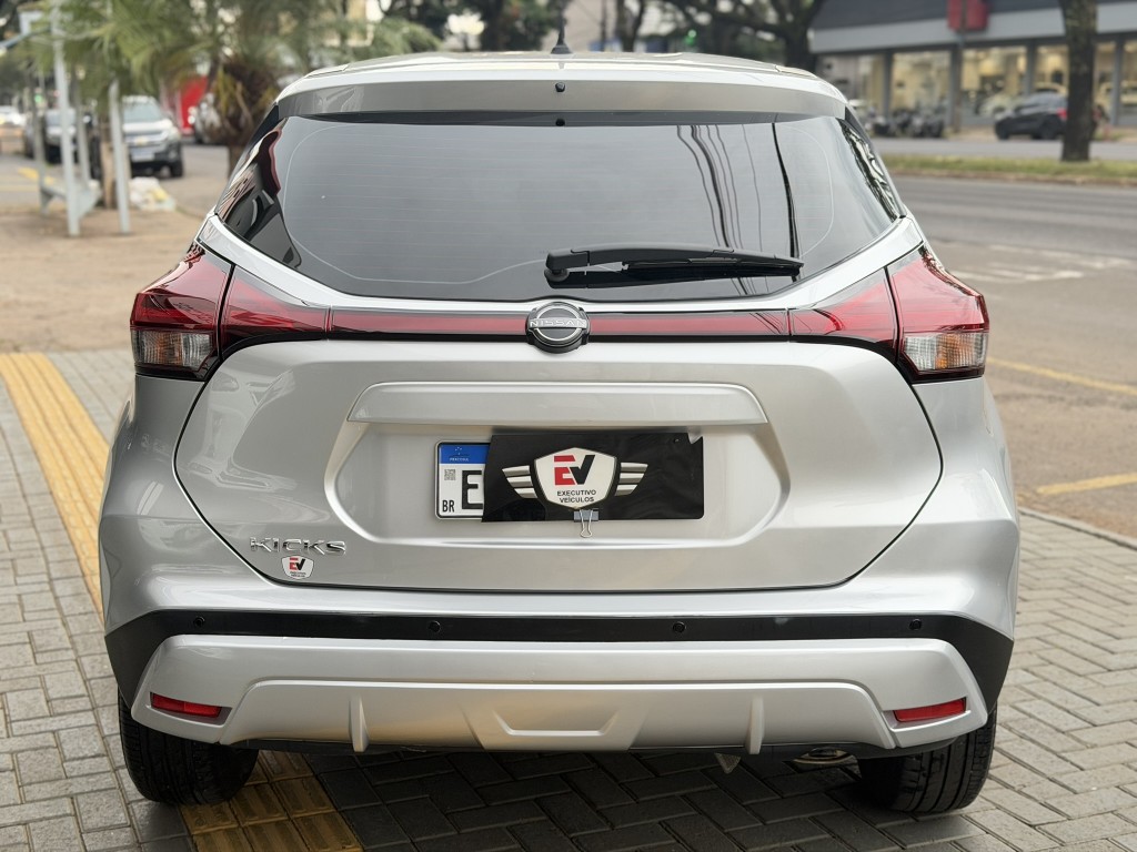 Nissan KICKS 8