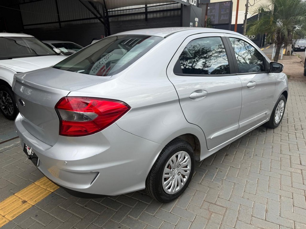 Ford Ka 8