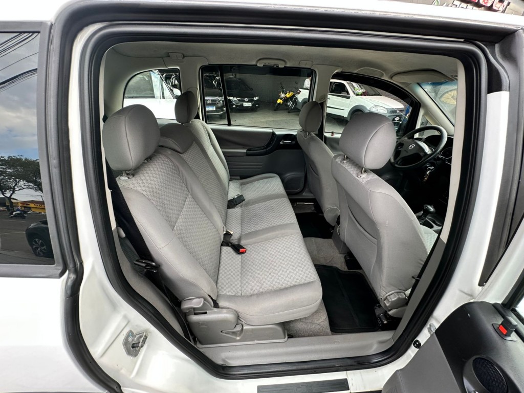 Chevrolet Zafira 17