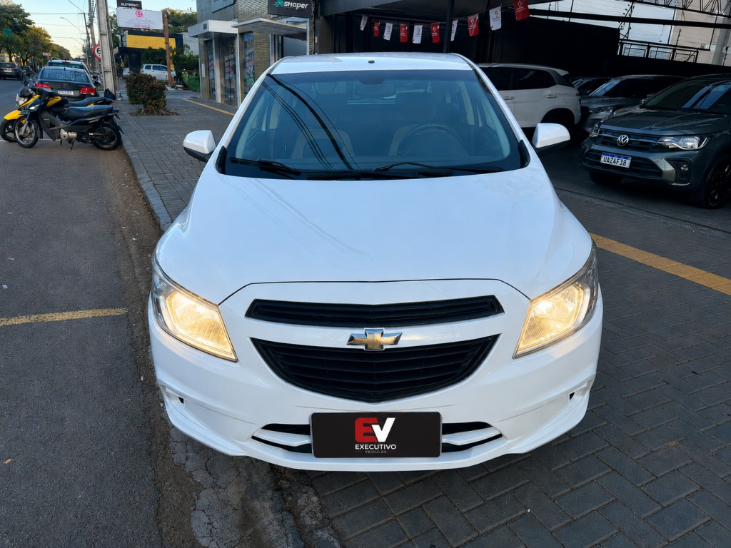 Chevrolet ONIX 3