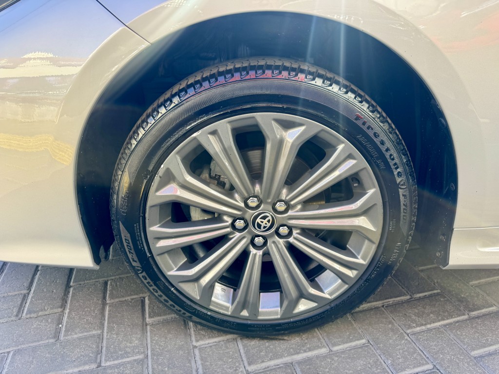 Toyota Corolla 19