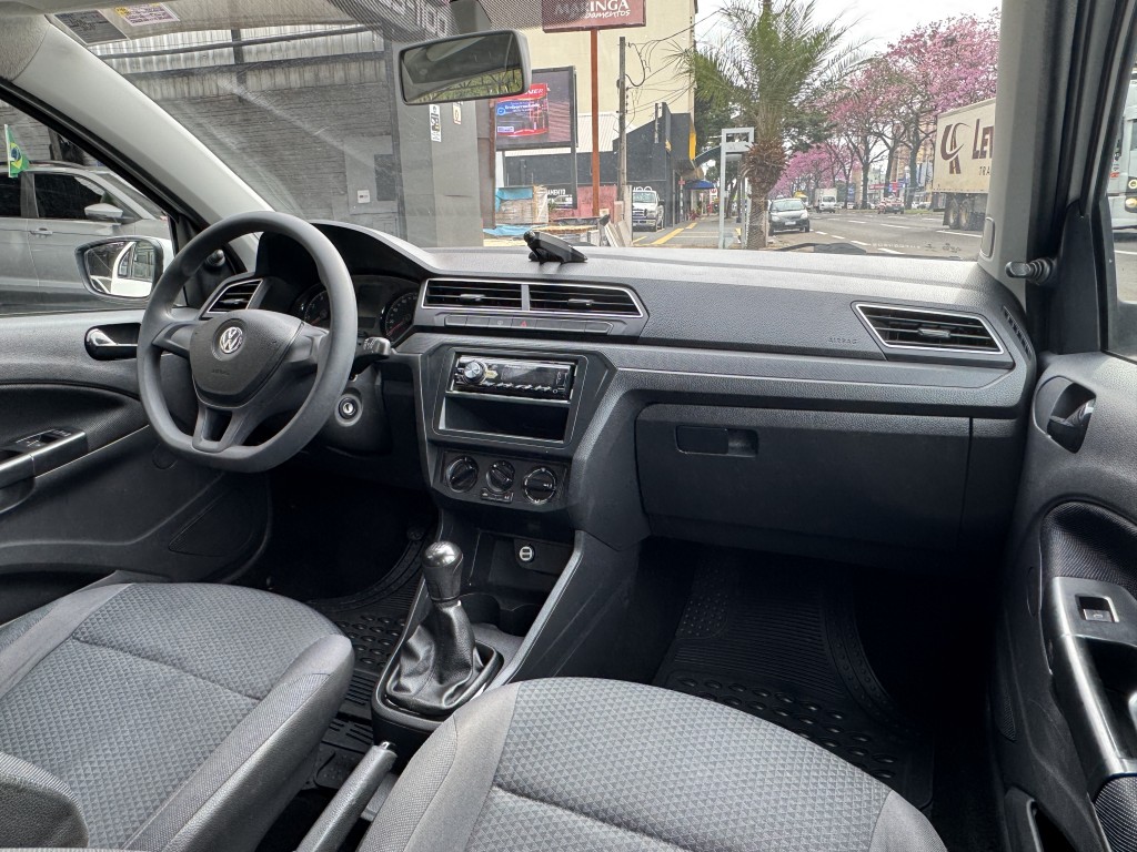 Volkswagen Gol 10