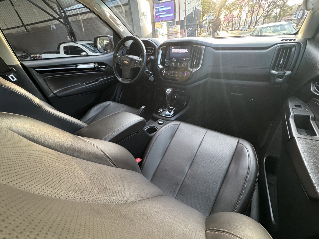 Chevrolet TRAILBLAZER 13