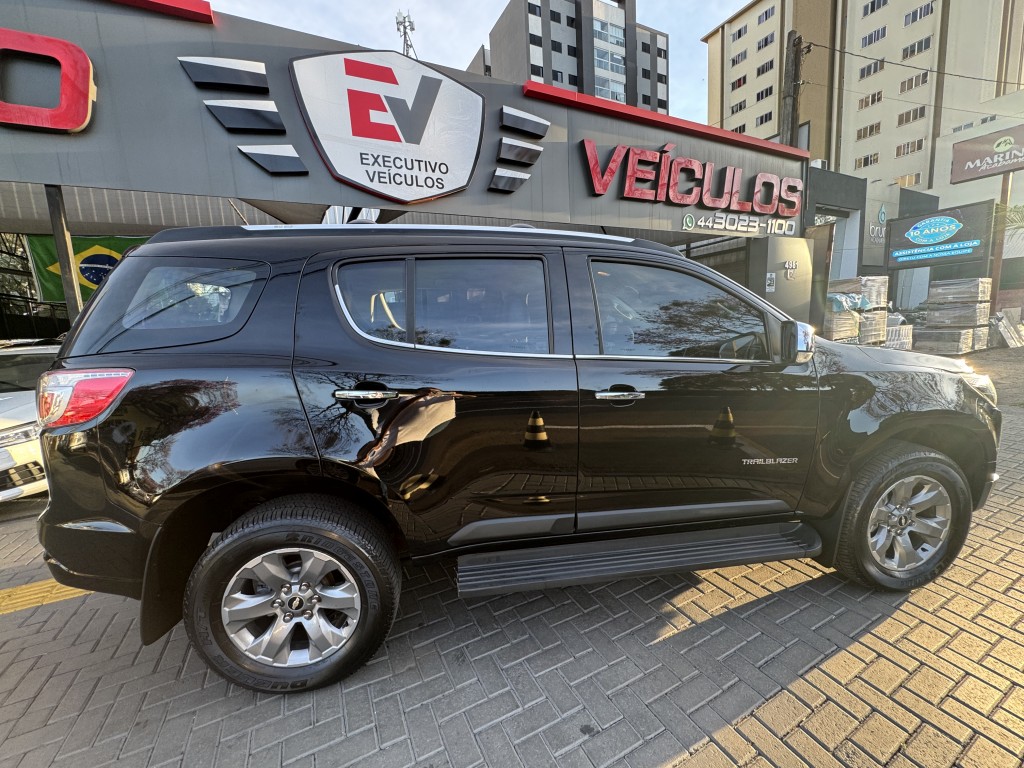 Chevrolet TRAILBLAZER 9