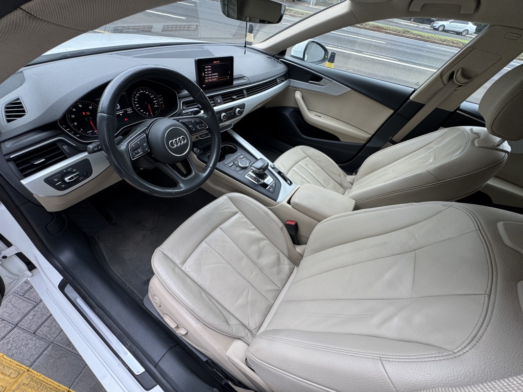 Audi A5 12