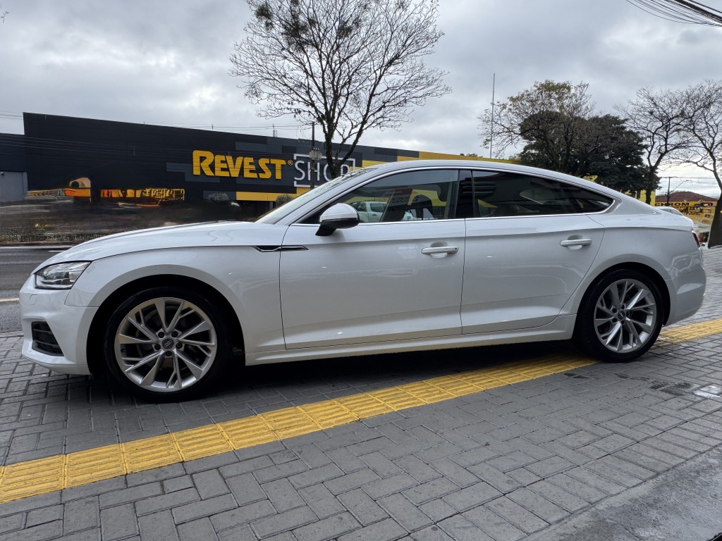 Audi A5 5
