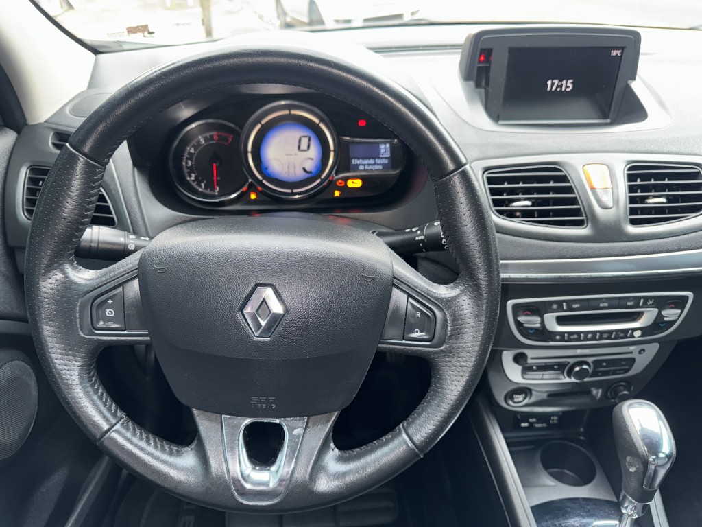 Renault FLUENCE Ac328e 54 - foto 17