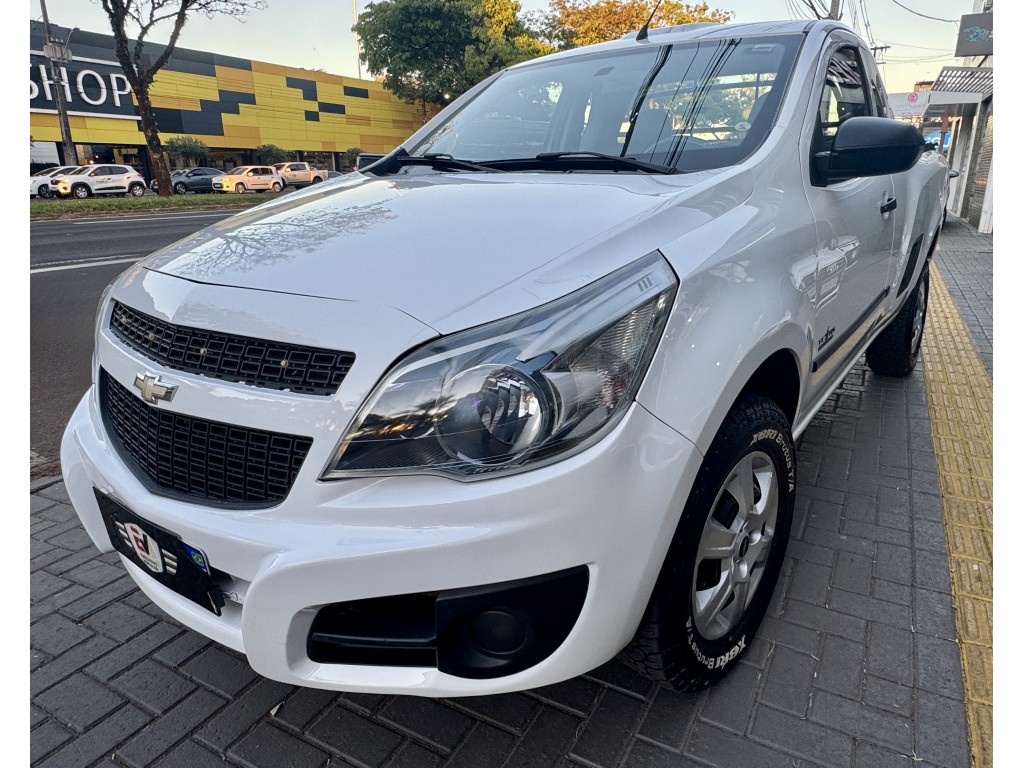 Chevrolet Montana 87e 66fab - foto 4