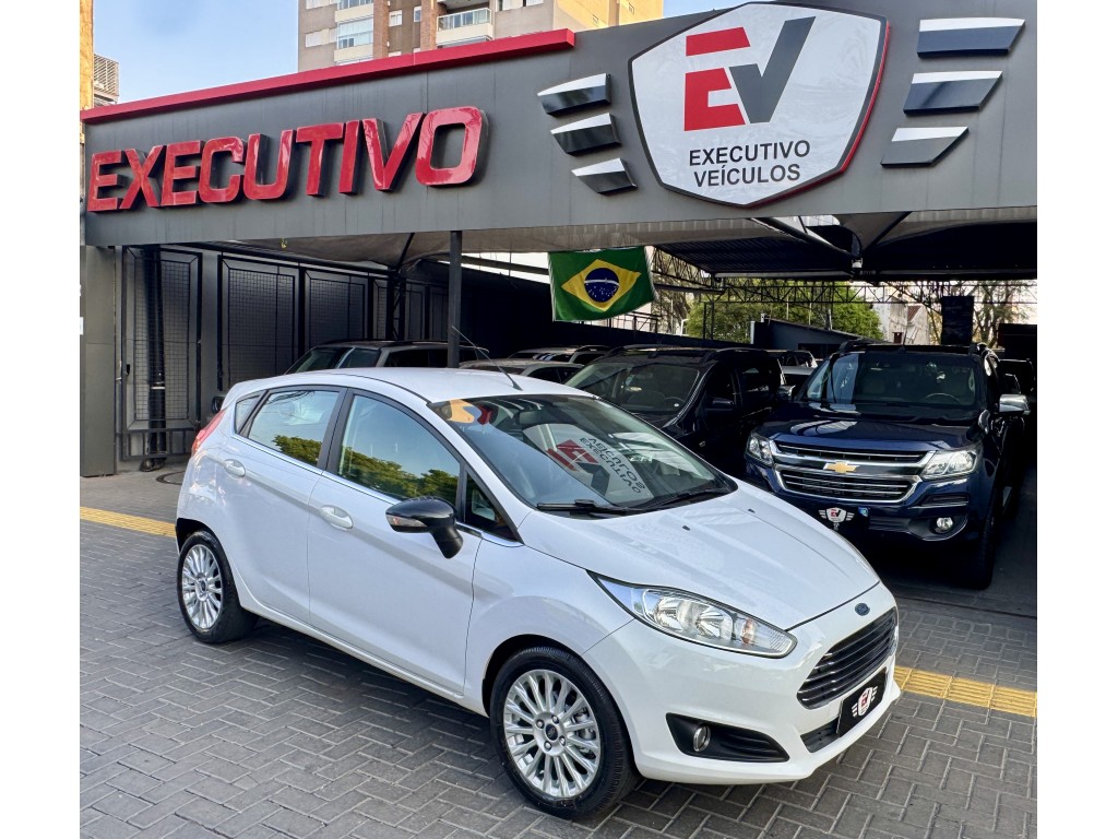 Ford Fiesta 2015 à venda