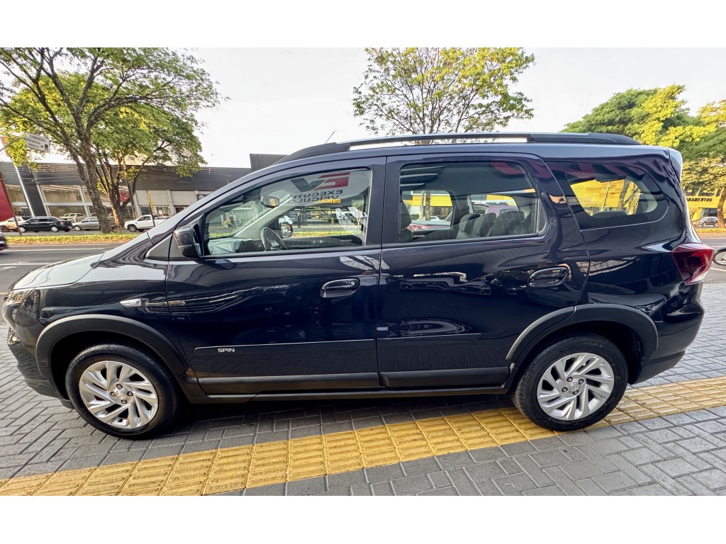 Chevrolet SPIN 5