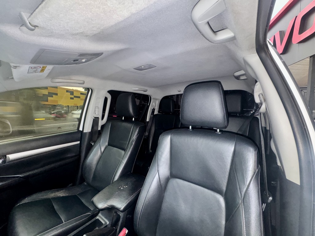 Toyota Hilux 17