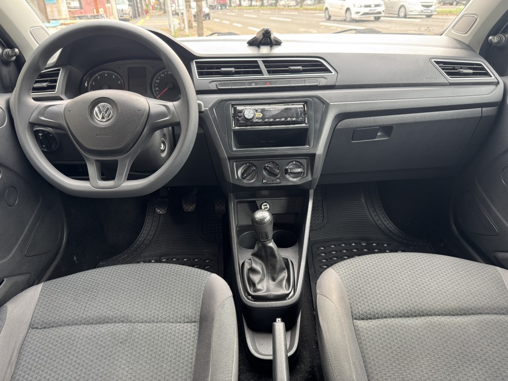 Volkswagen Gol 10