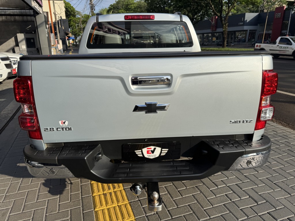 Chevrolet S10 6