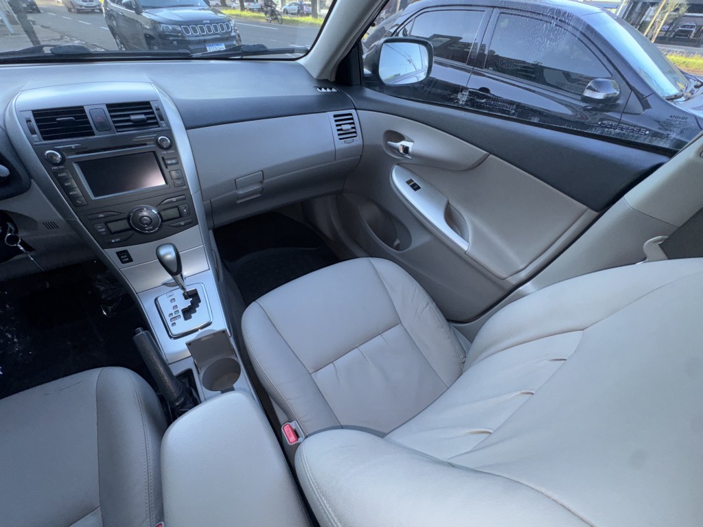 Toyota Corolla 14